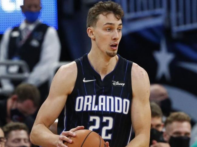 数中锋难以 数中锋难以