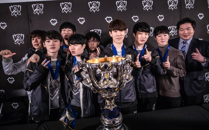 装备或远程 装备或远程